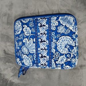 Vera Bradley Blue Lagoon Laptop/Tablet Sleeve Bag